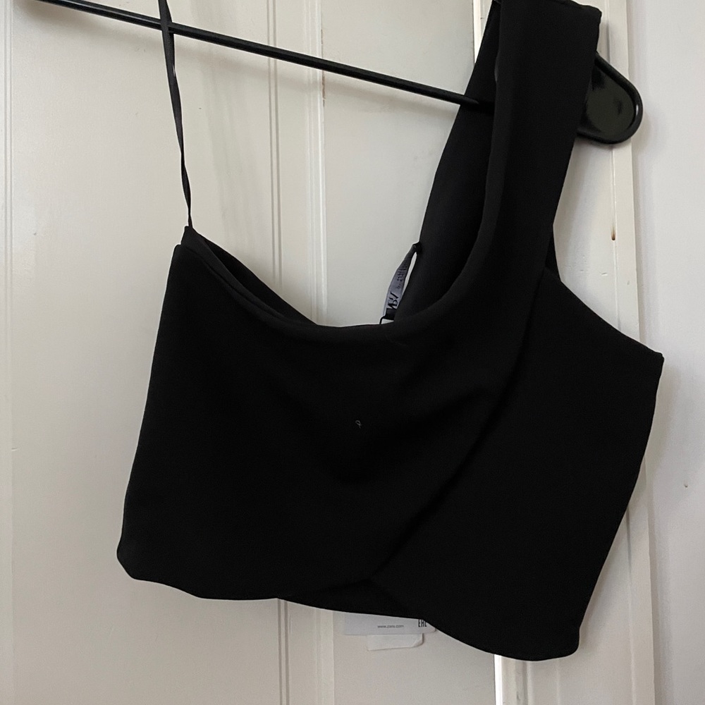 One shoulder black Zara tank